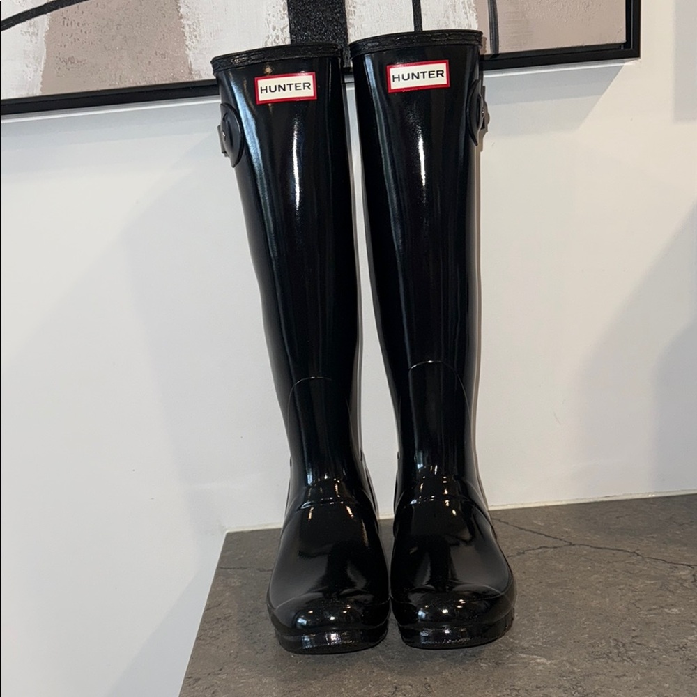Hunter Black Winter Rain Boots Tall Glossy